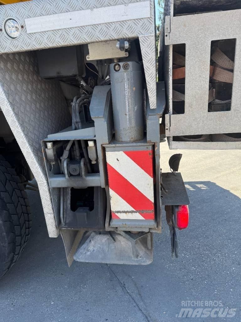 Grove GMK 4100 L Maastikutõstukid