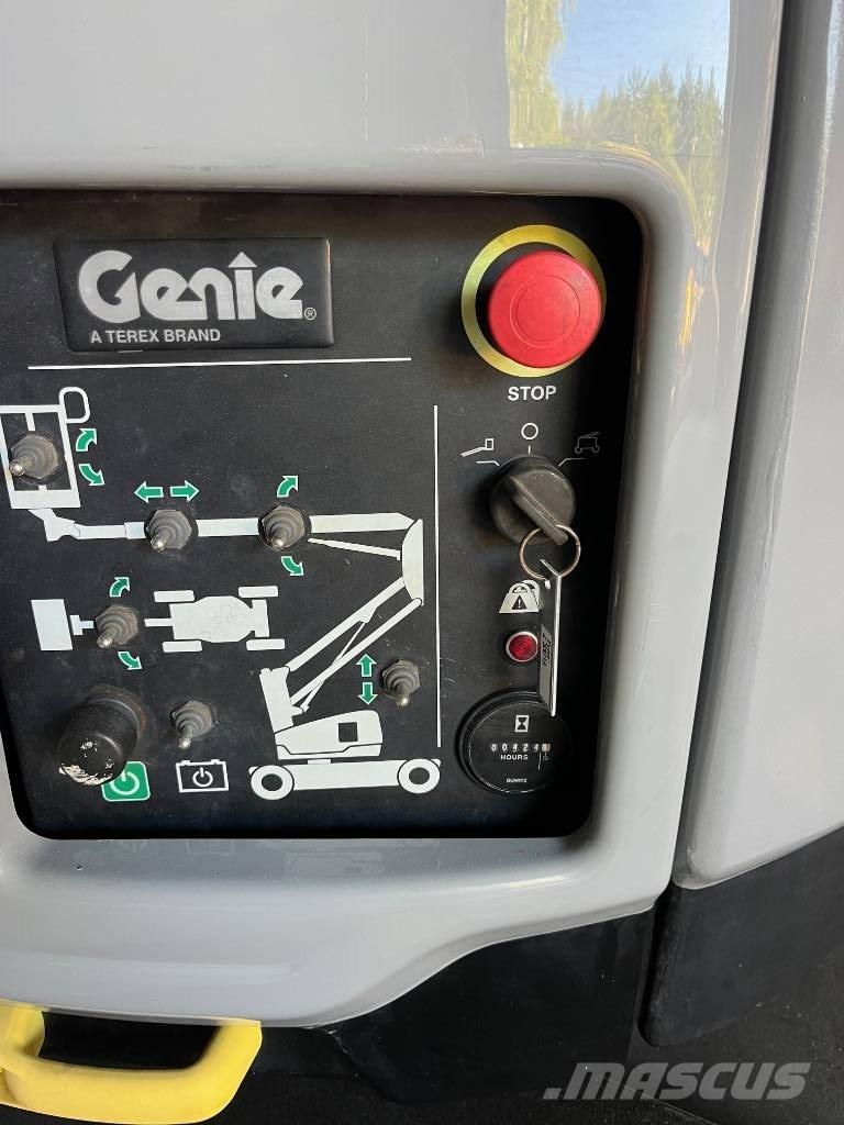 Genie Z 33/18 Iseliikuvad poomtõstukid