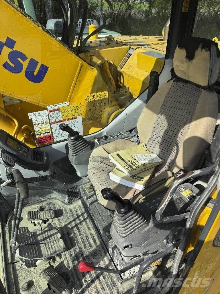 Komatsu PC 228 US-3 Roomikekskavaatorid