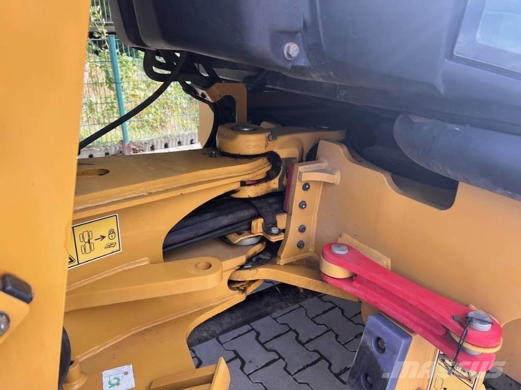 CAT 908M Radlader Rataslaadurid