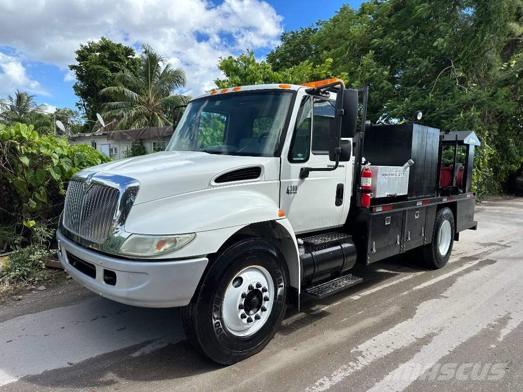 International 4300 Tsisternveokid