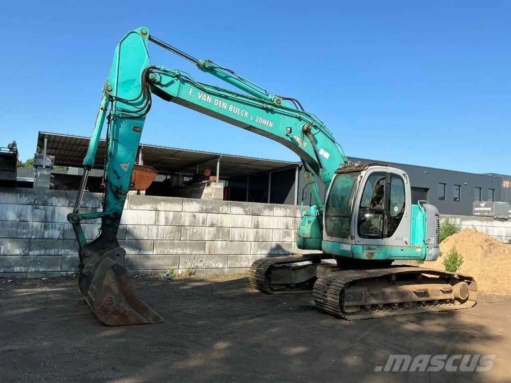 Kobelco SK235SR Roomikekskavaatorid