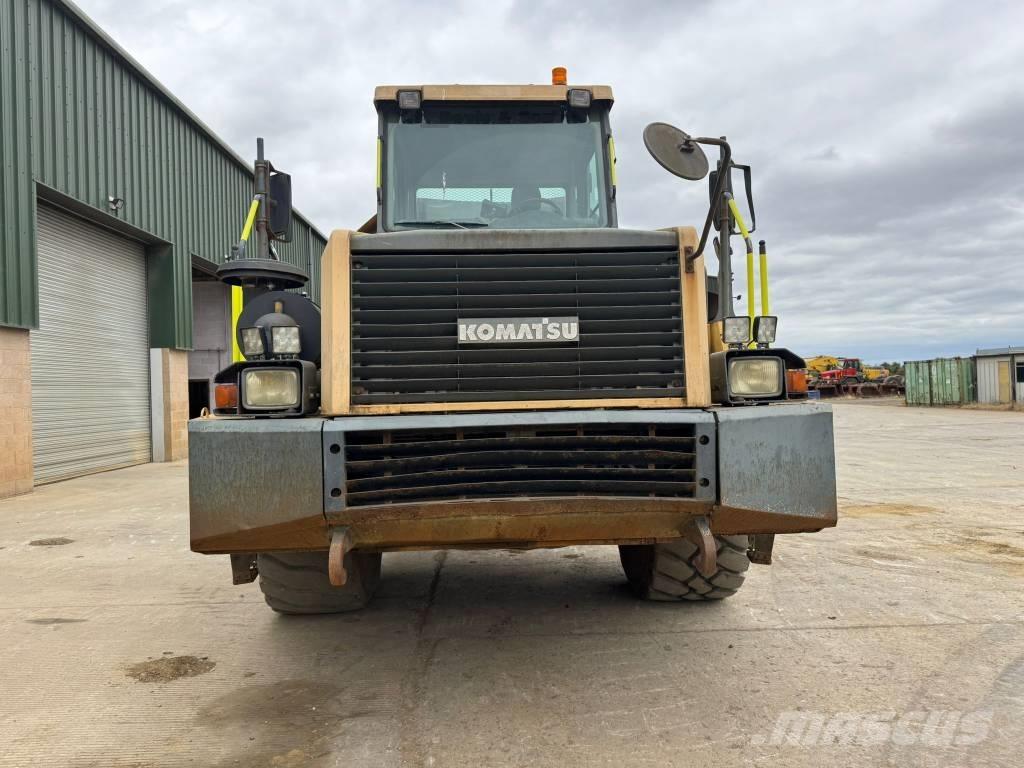 Komatsu HM 350-1 Liigendraamiga pinnaseveokid