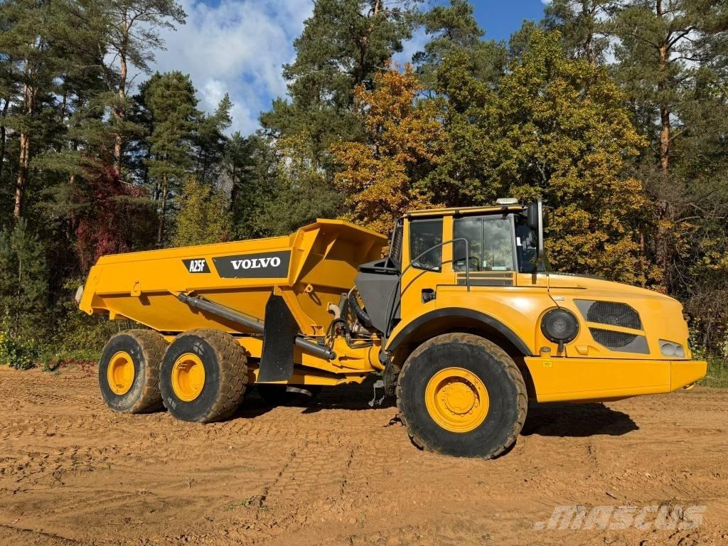 Volvo A 25 F Liigendraamiga pinnaseveokid