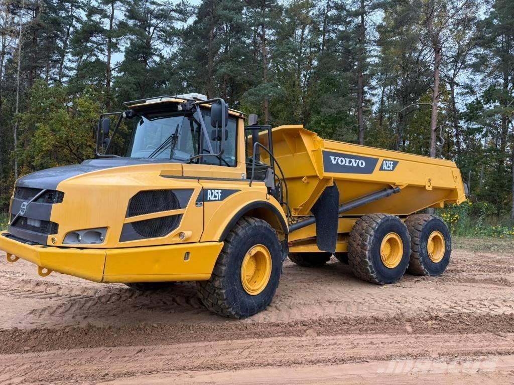 Volvo A 25 F Liigendraamiga pinnaseveokid