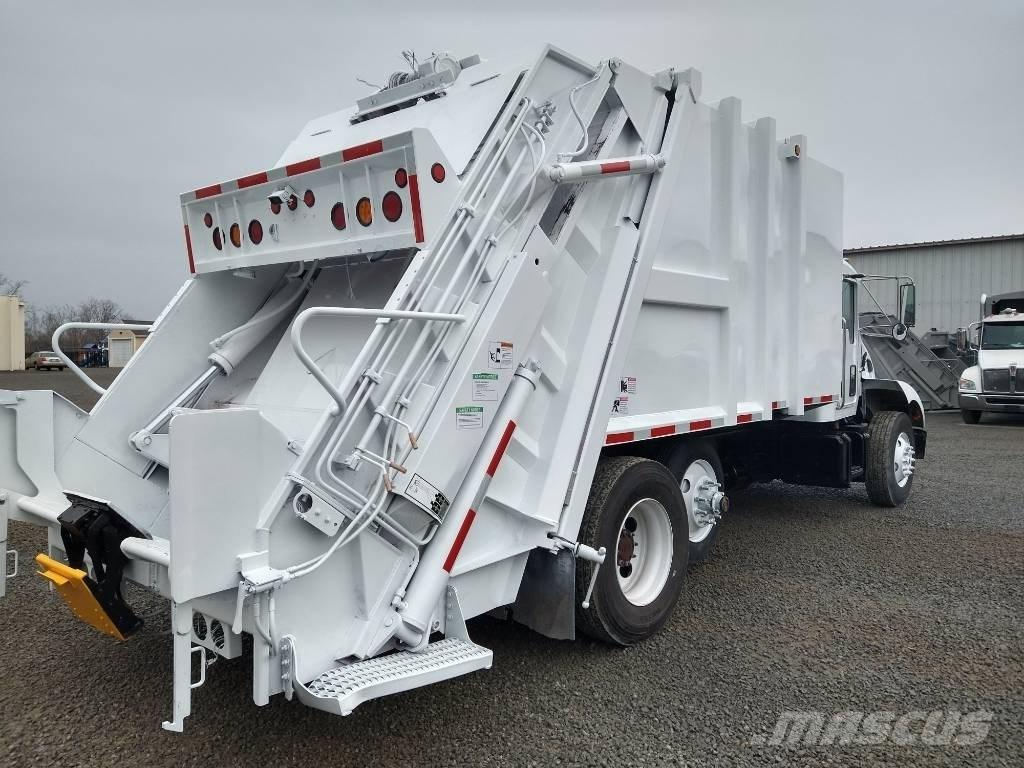 Kenworth T300 Prügiautod