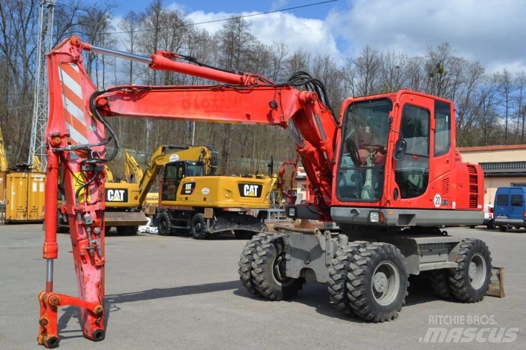 Komatsu PW 148-8 Ratasekskavaatorid