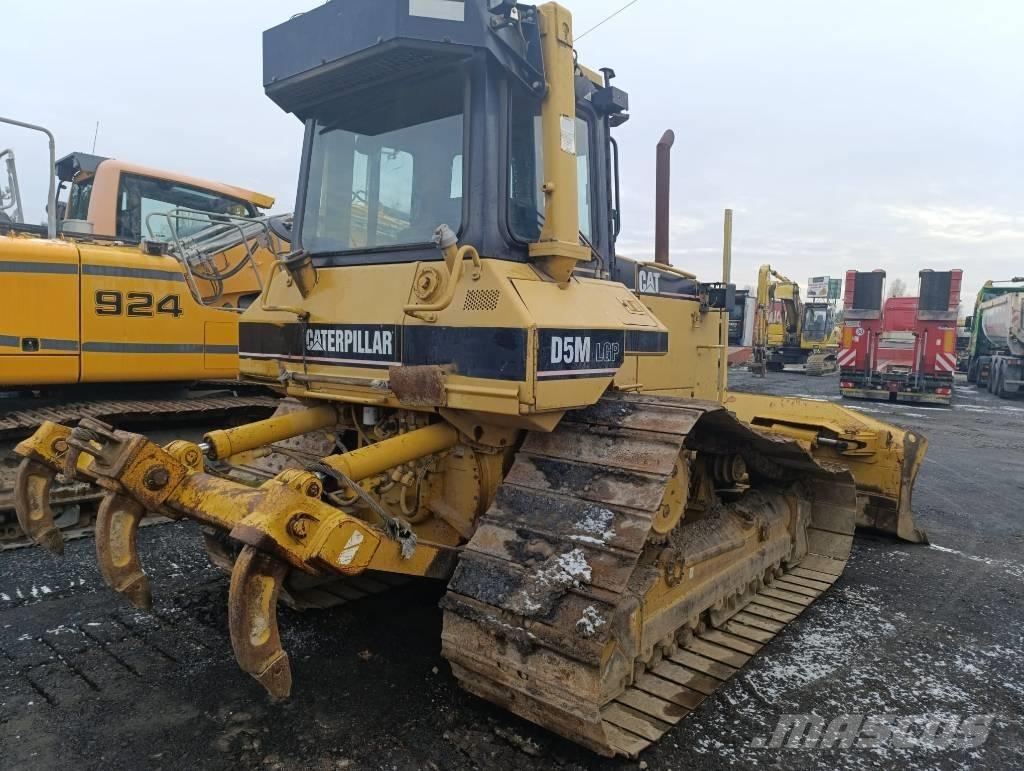 CAT D 5 H Buldooserid