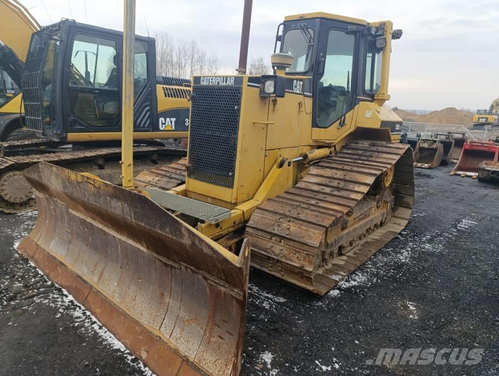 CAT D 5 H Buldooserid