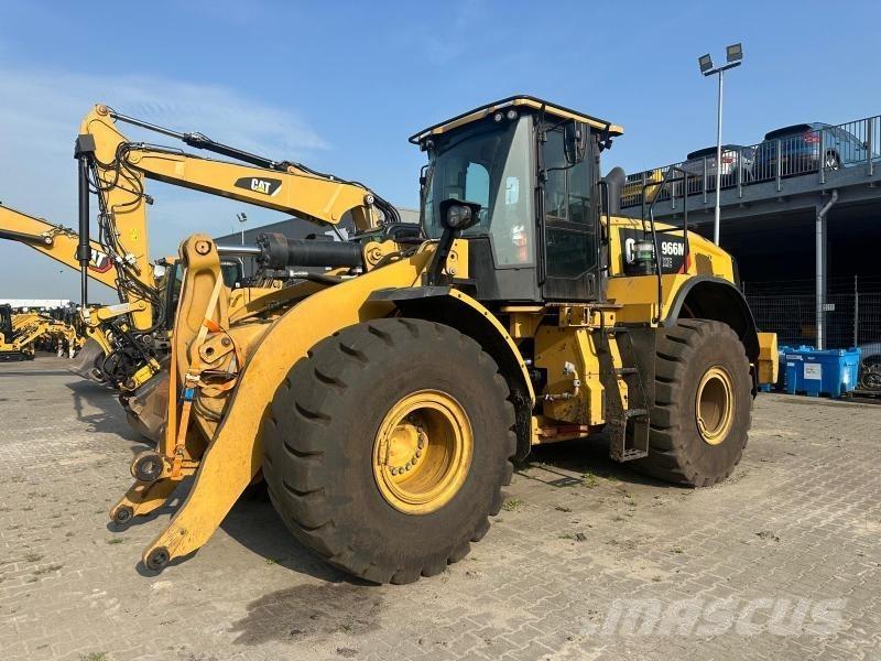 CAT 966M XE Rataslaadurid