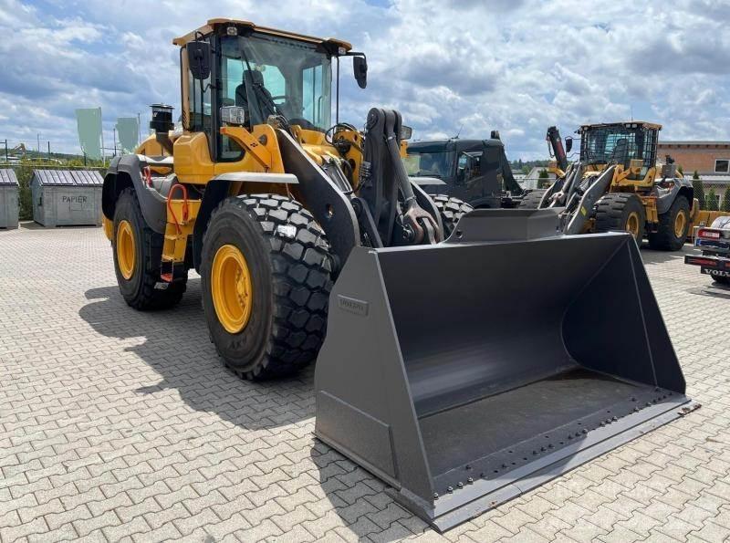 Volvo L110H Rataslaadurid
