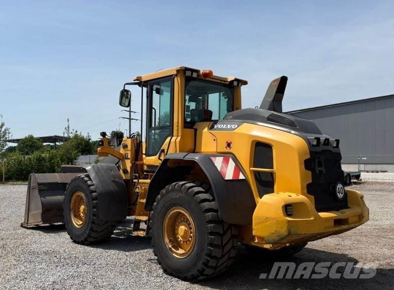 Volvo L90H Rataslaadurid