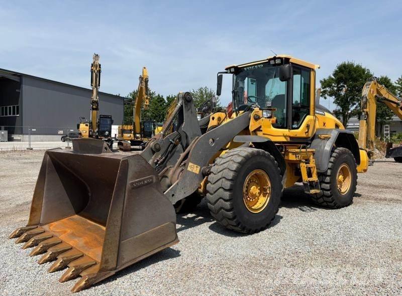 Volvo L90H Rataslaadurid