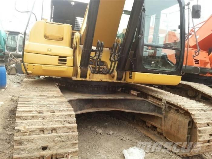 CAT 329 D L Roomikekskavaatorid