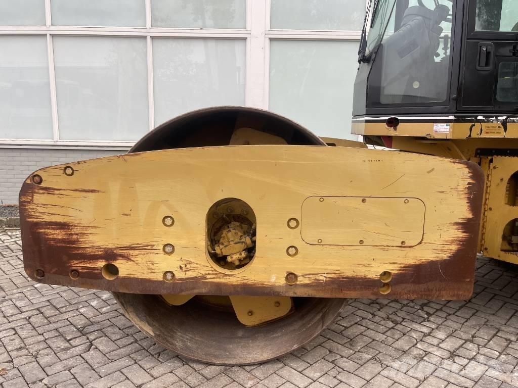 CAT CS 573 E       2004 Ühe trumliga rullid