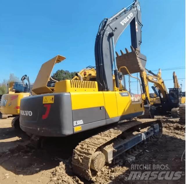 Volvo EC 300 D L Roomikekskavaatorid