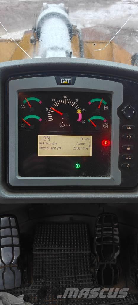 CAT 972K Rataslaadurid