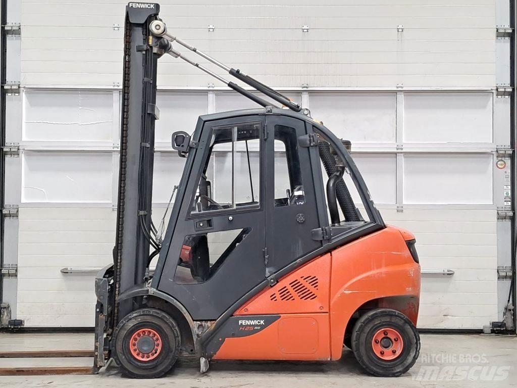 Linde H25D-02 Diiseltõstukid