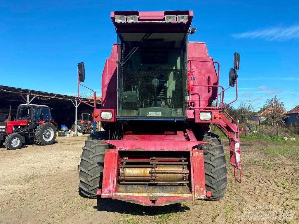 Case IH 521 Teraviljakombainid