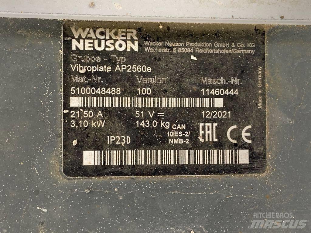 Wacker Neuson AP2560 Vibraatorid