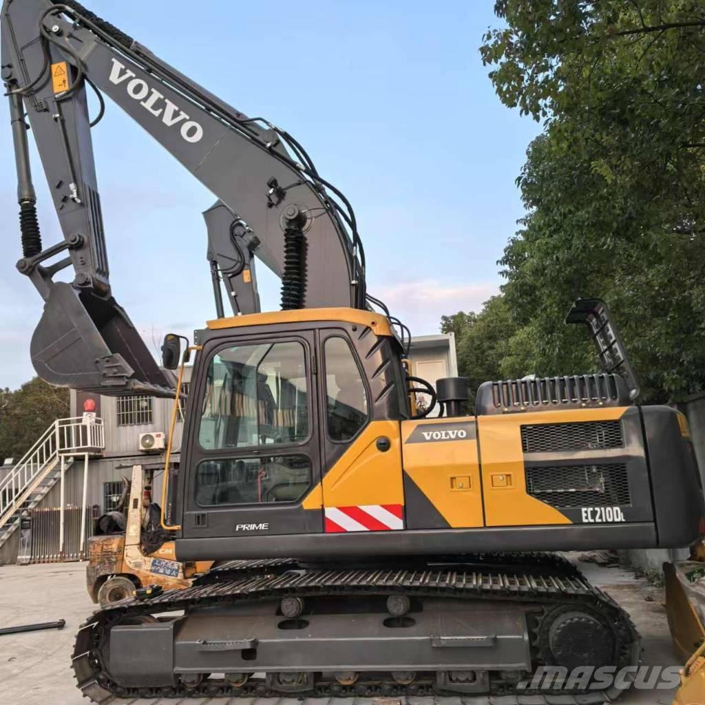 Volvo EC210D Miniekskavaatorid < 7 t
