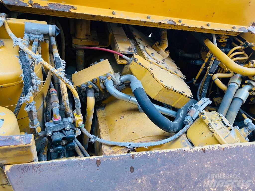 CAT D 25 C Liigendraamiga pinnaseveokid