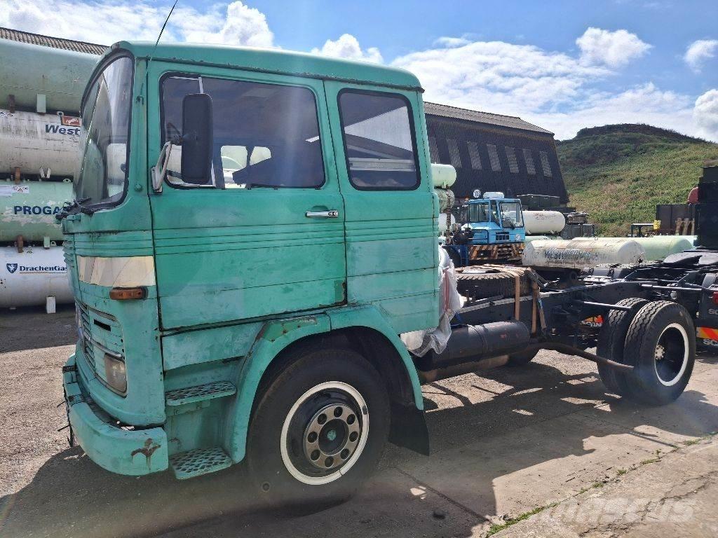 Mercedes-Benz 911 Sadulveokid