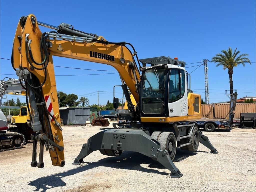 Liebherr A 916 Ratasekskavaatorid