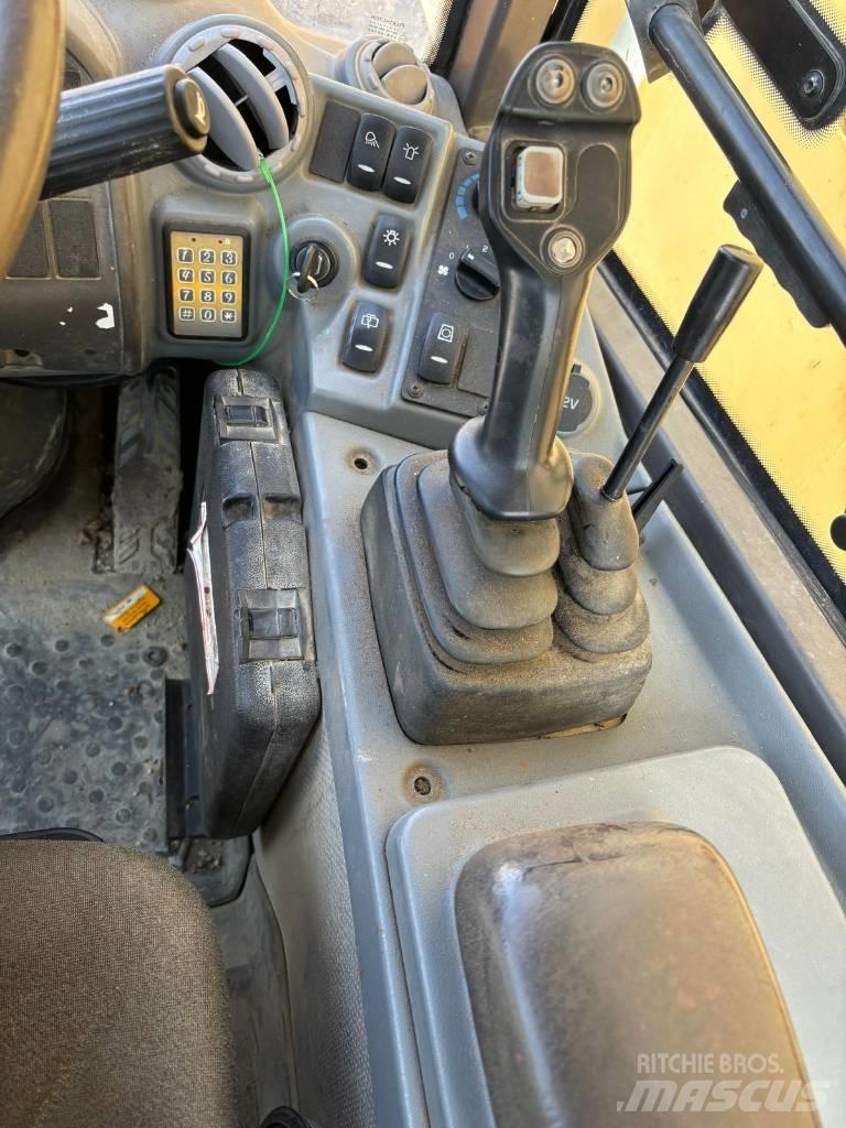 Volvo L 25 F Rataslaadurid