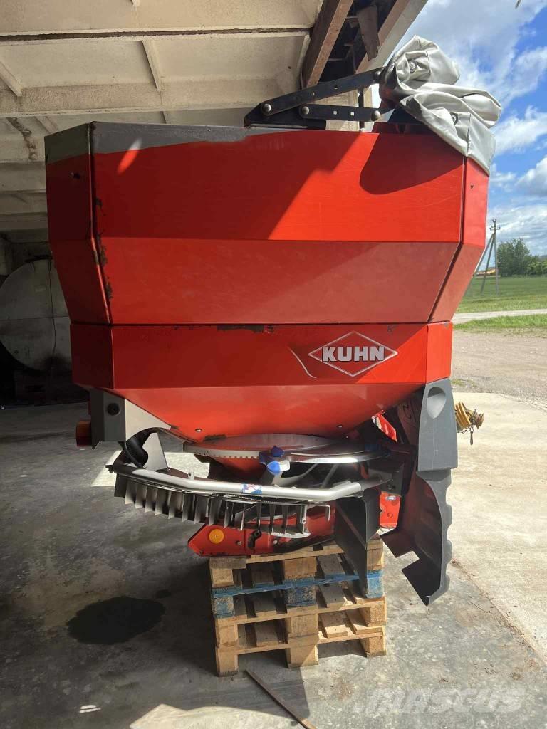 Kuhn 40.1W Mineraalväetise laoturid