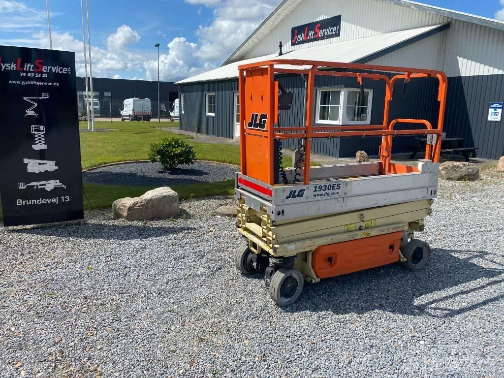 JLG 1930 ES Käärtõstukid