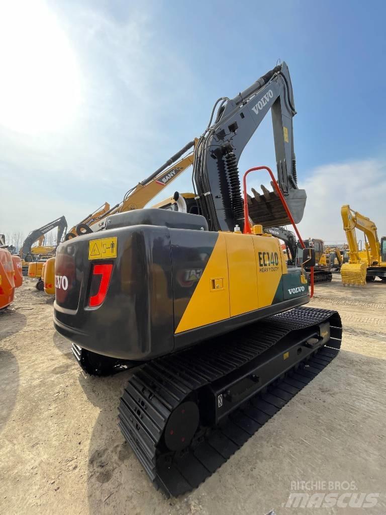 Volvo EC 140 Roomikekskavaatorid