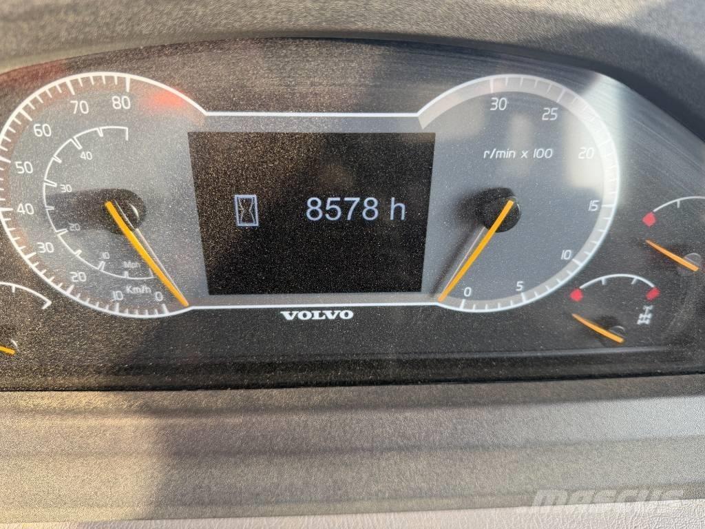 Volvo A 30 G Liigendraamiga pinnaseveokid