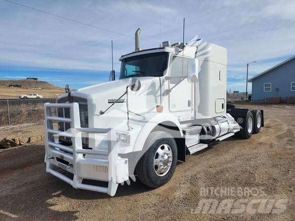 Kenworth T800 Sadulveokid