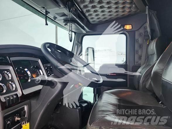 Kenworth T800 Sadulveokid