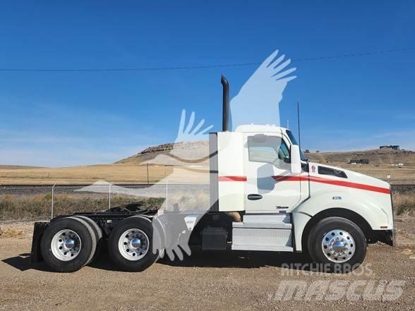 Kenworth T880 Sadulveokid