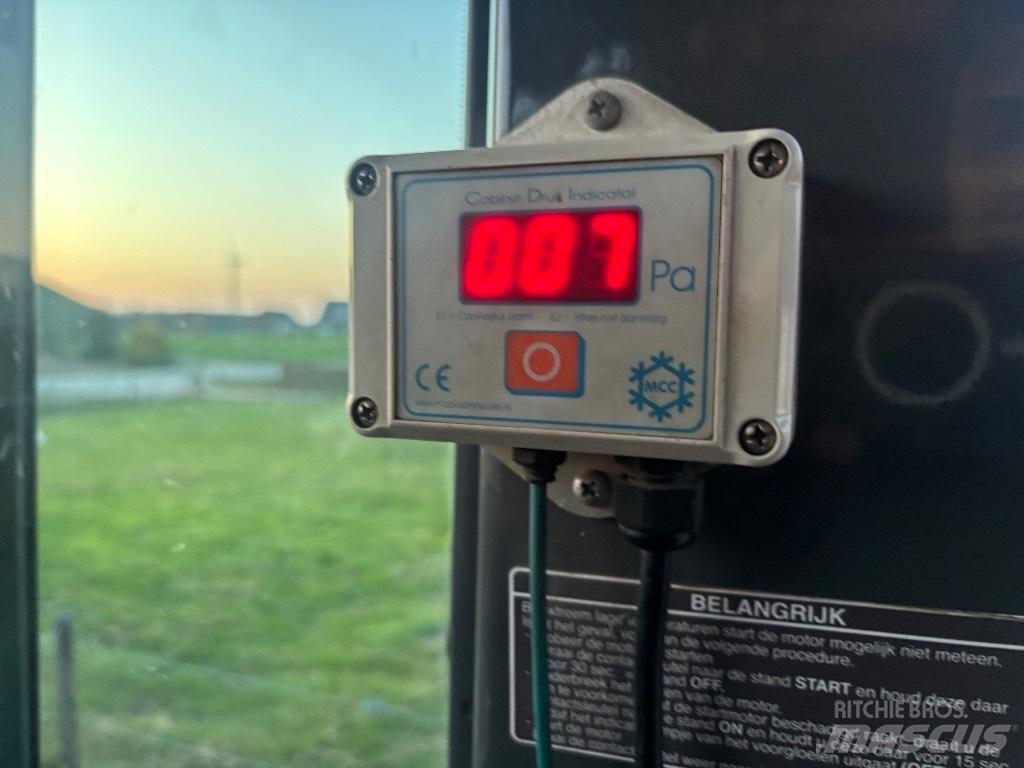Hitachi ZX 140 W T-3 Ratasekskavaatorid