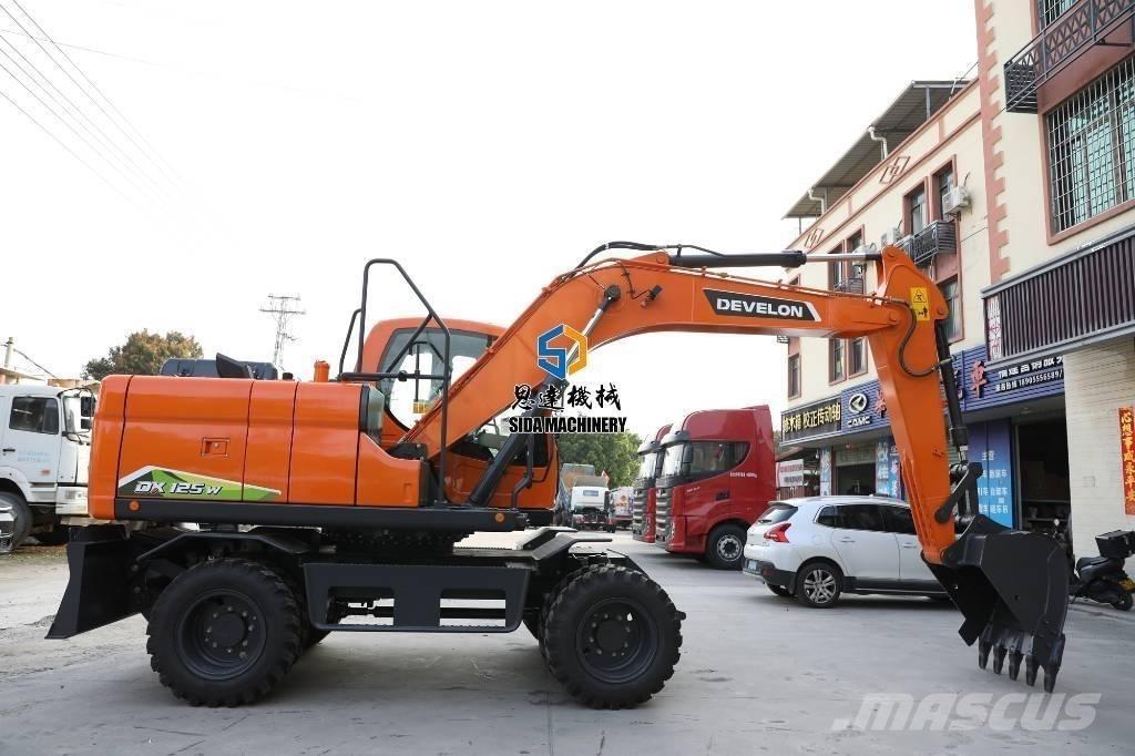 Develon DX125W Ratasekskavaatorid
