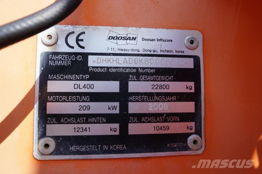 Doosan DL 400 Rataslaadurid
