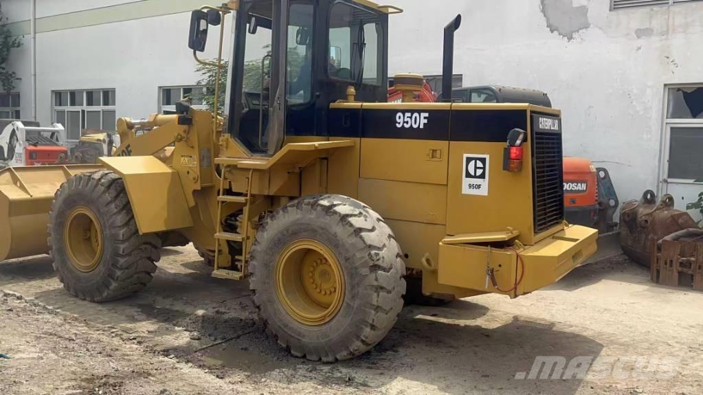 CAT 950 F Rataslaadurid