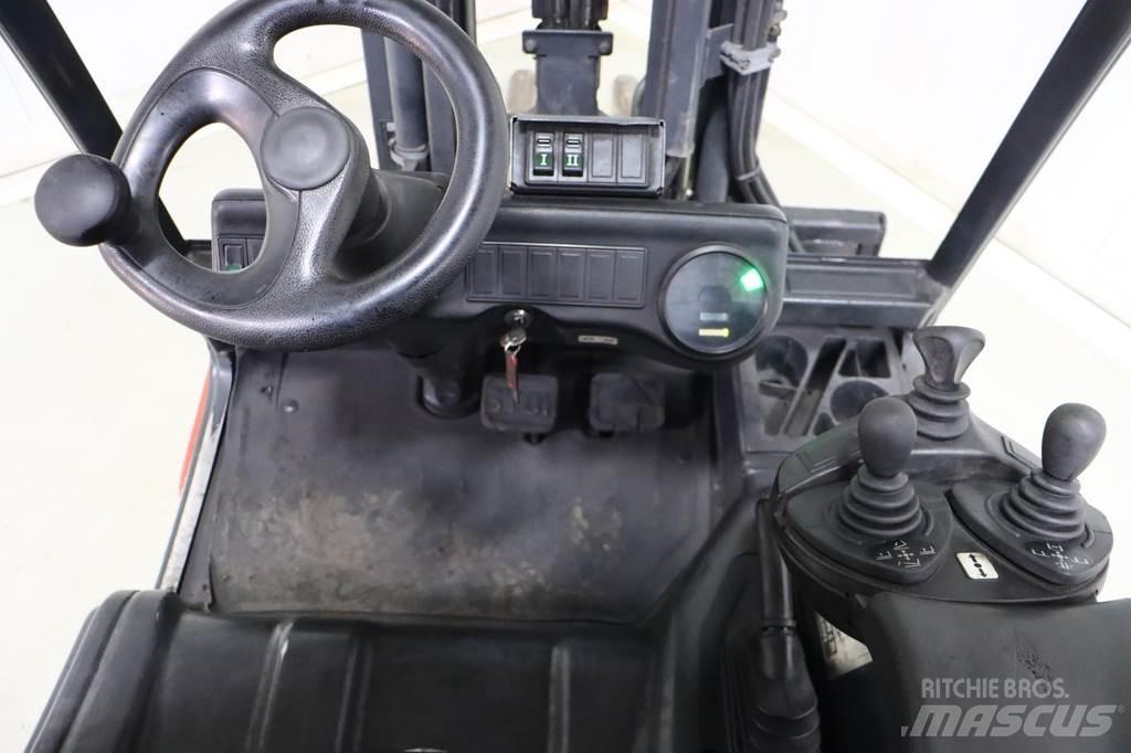 Linde E30-02 Elektritõstukid