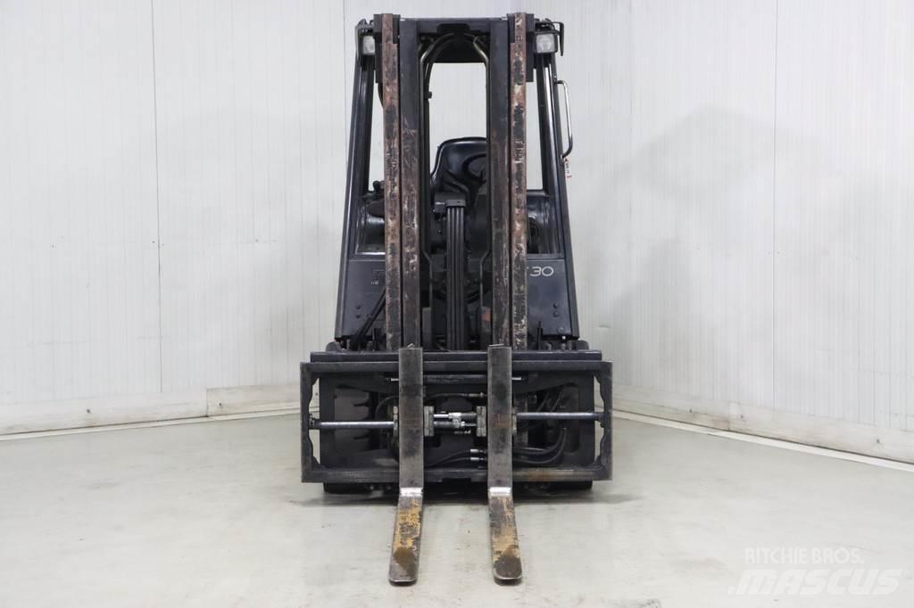 Linde E30-02 Elektritõstukid
