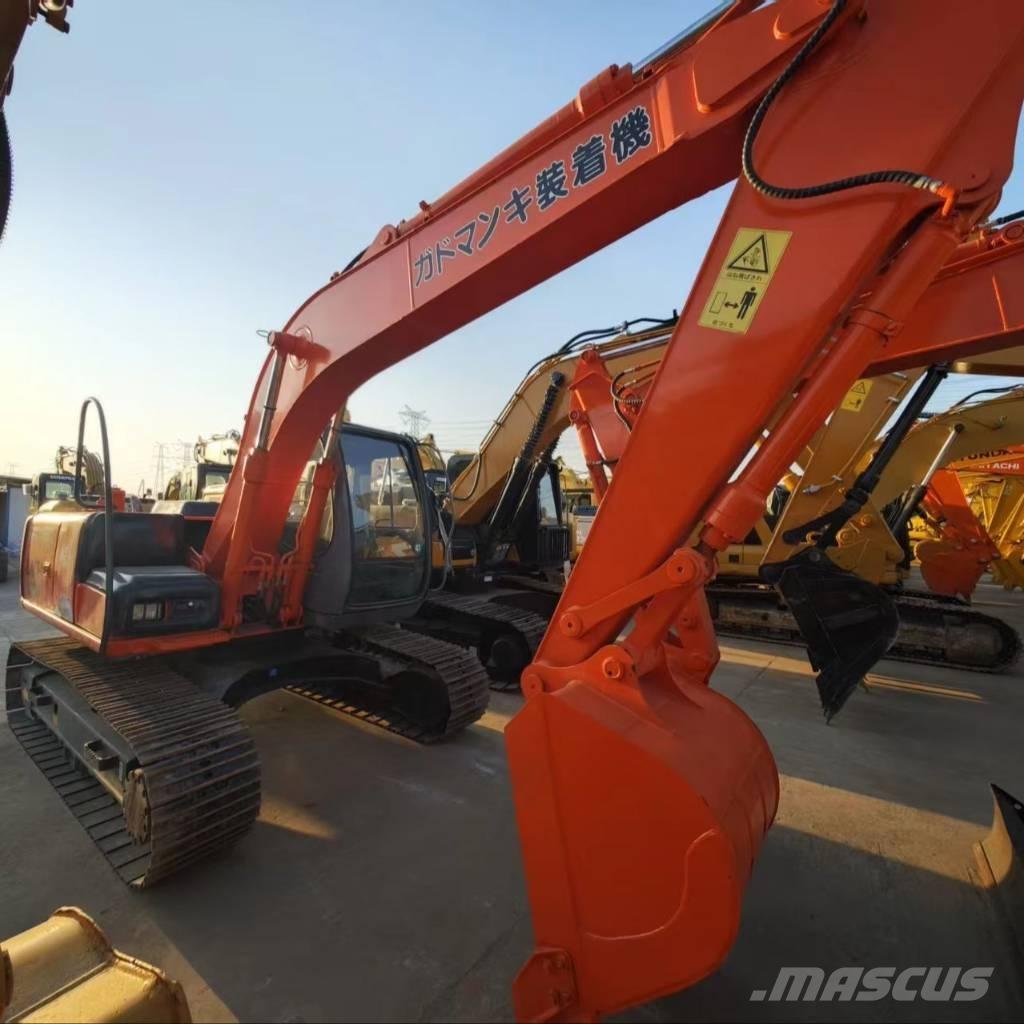 Hitachi ZX 120 Roomikekskavaatorid