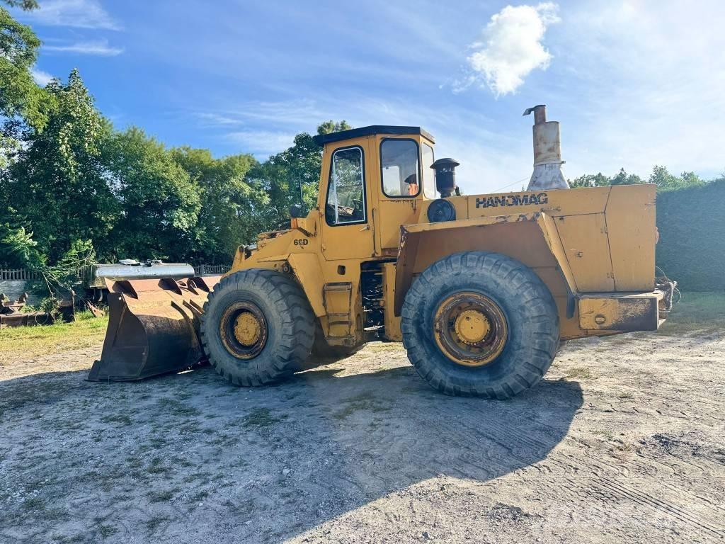 Hanomag 66d Rataslaadurid