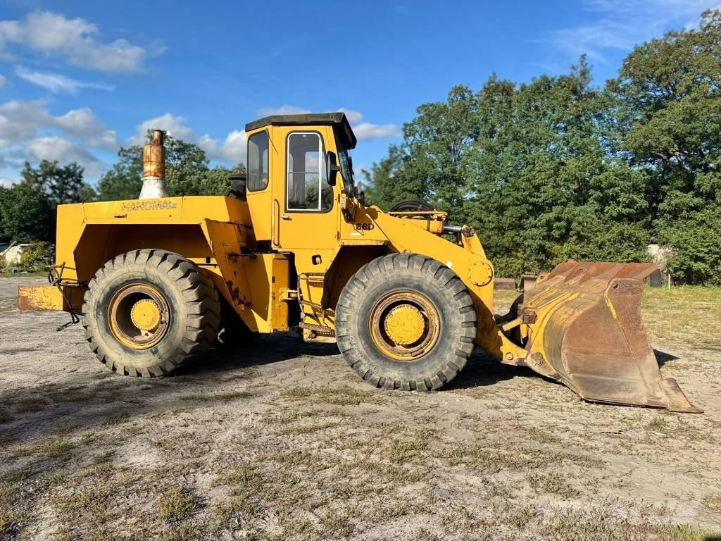 Hanomag 66d Rataslaadurid