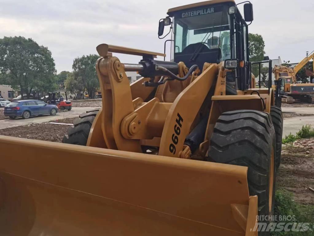 CAT 966 H Rataslaadurid
