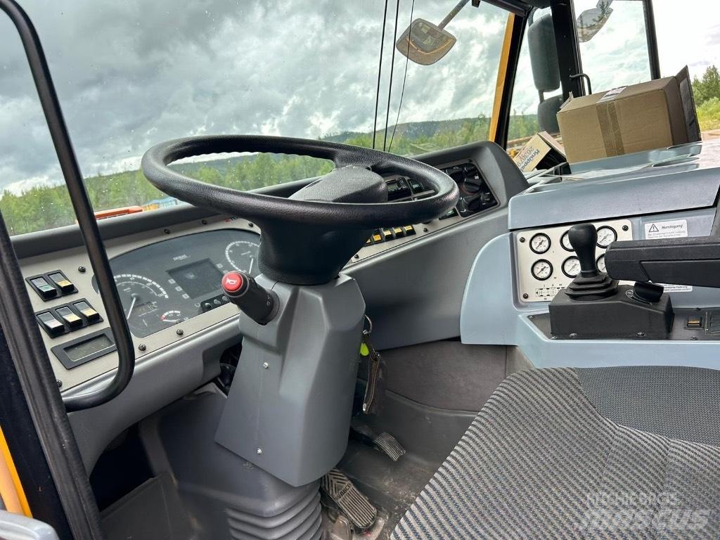 Terex Demag AC 160-2 Raske maastiku tõstukid