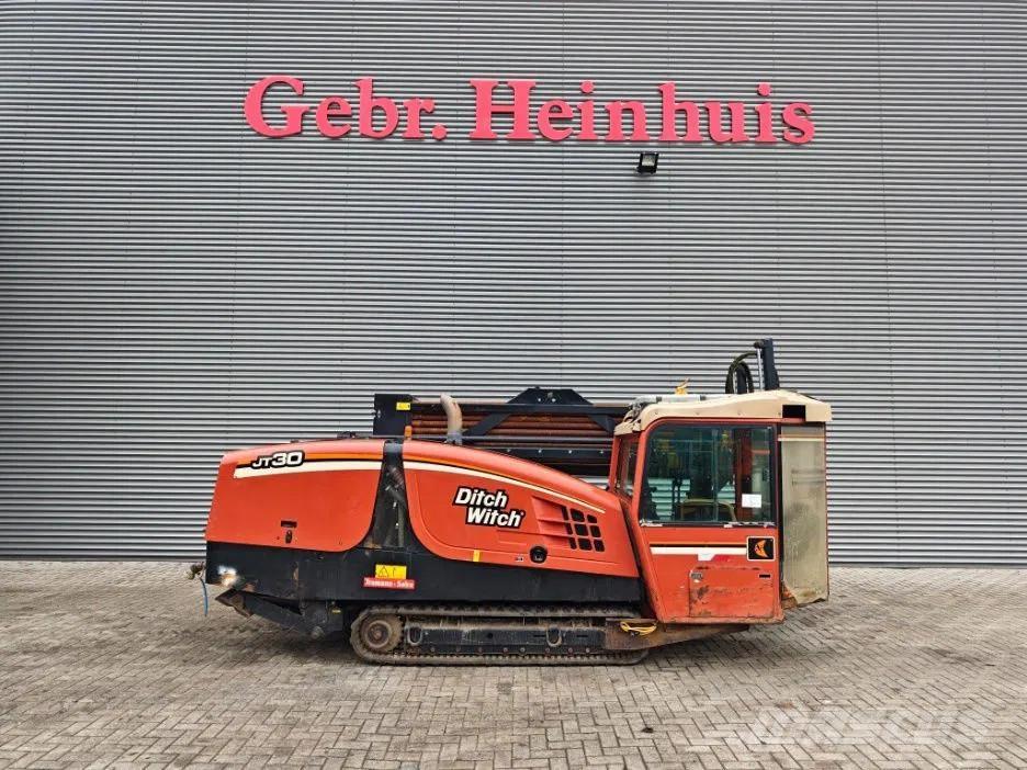 Ditch Witch JT30 Vertikaalsed puurmasinad