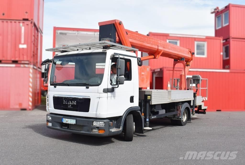 Ruthmann T 330 Auto korvtõstukid