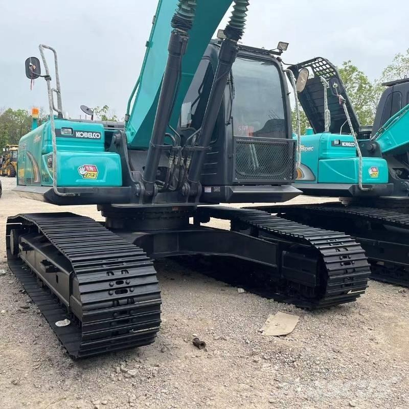 Kobelco SK 200 Roomikekskavaatorid